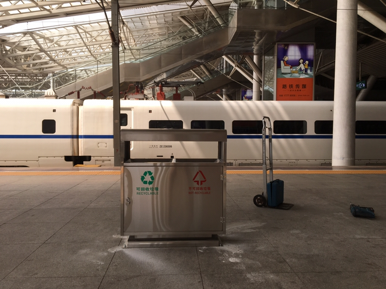 不锈钢分类垃圾桶 不锈钢分类垃圾桶